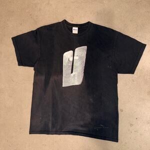 Deller black graphic tee